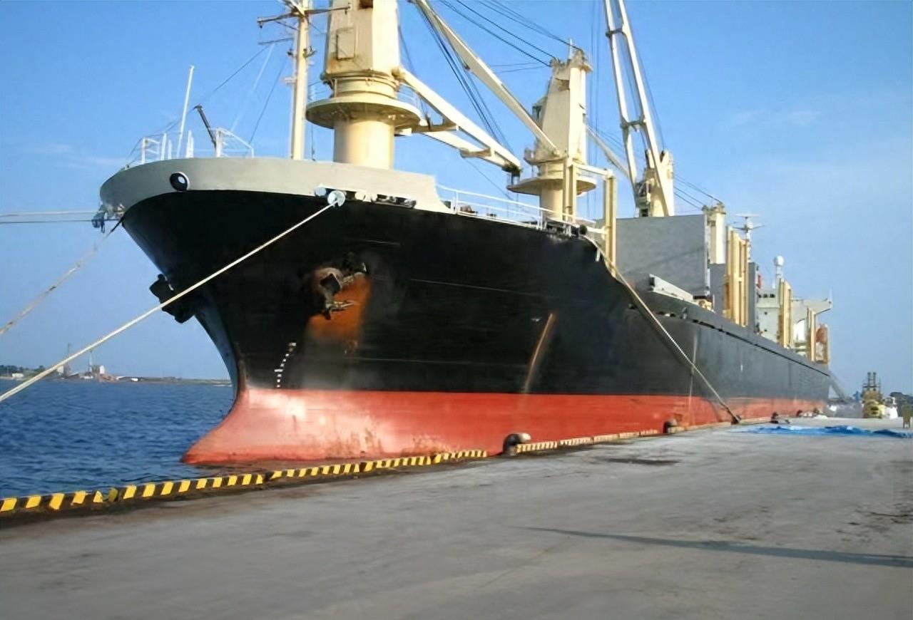 远洋海员的真实工资,国际远洋货轮海员工资多少钱