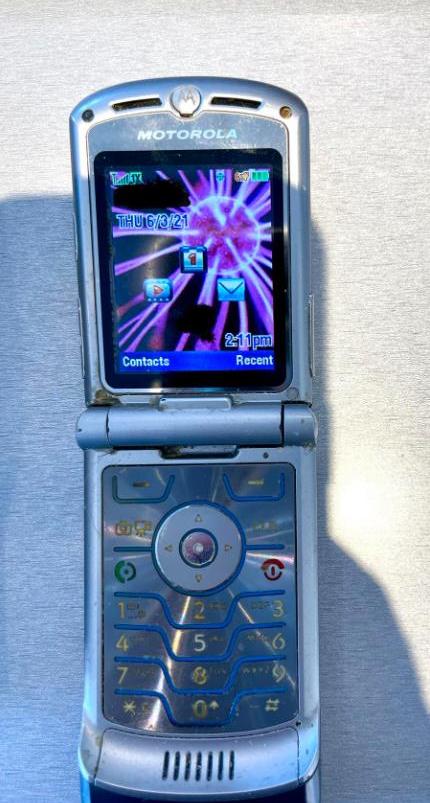 歪果网友分享童年回忆照片,外国网友分享意外翻出的东西