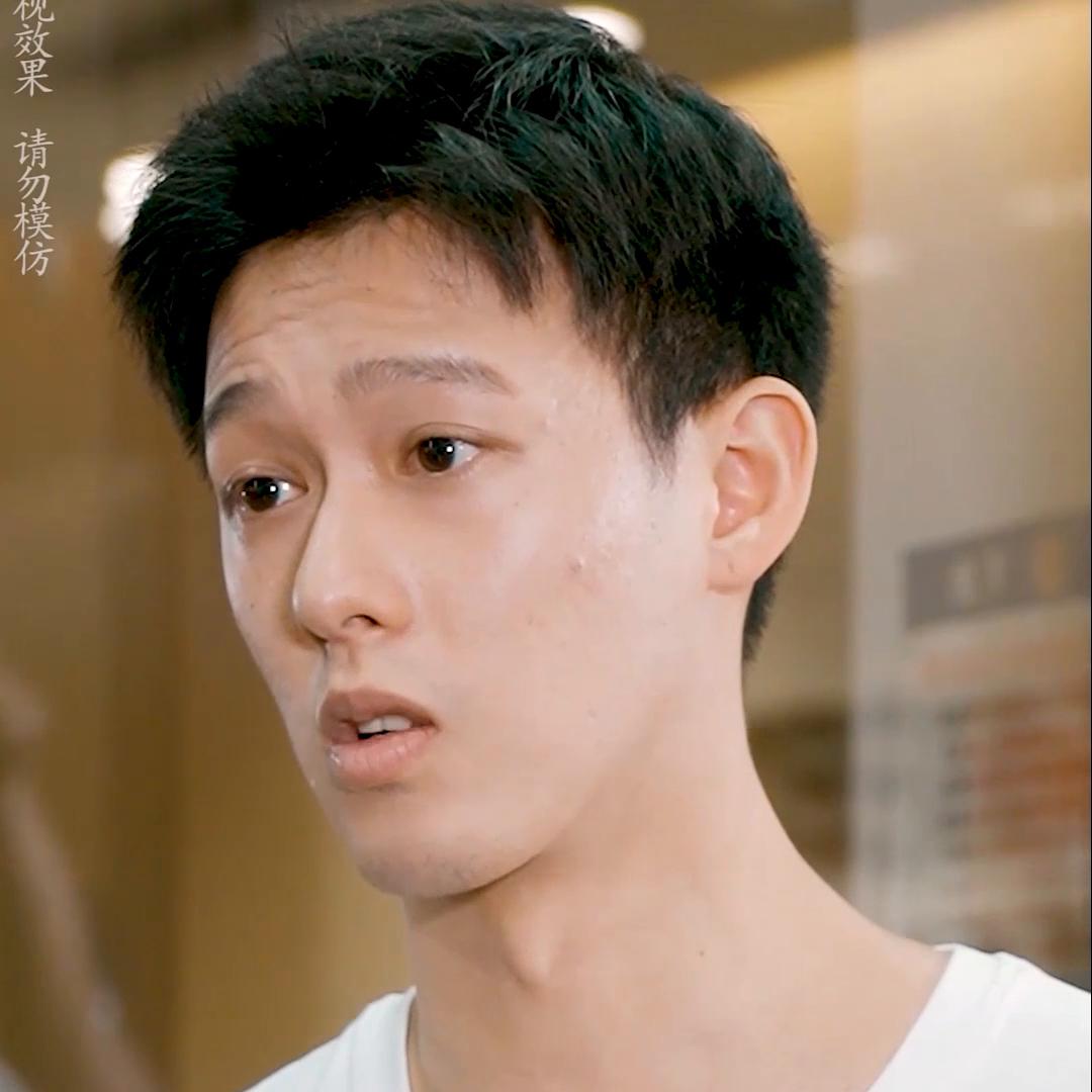 男友没钱了，父亲给的黑金卡不想用，怎么办#顶级弃少