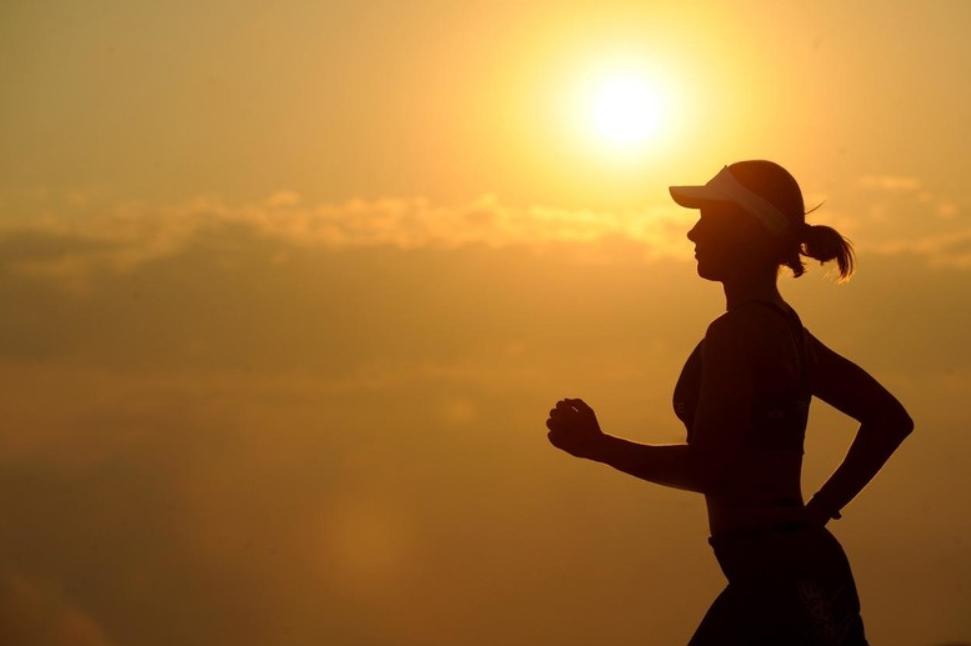 足浴店加盟好还是自己开好,足疗店加盟店还是自己开