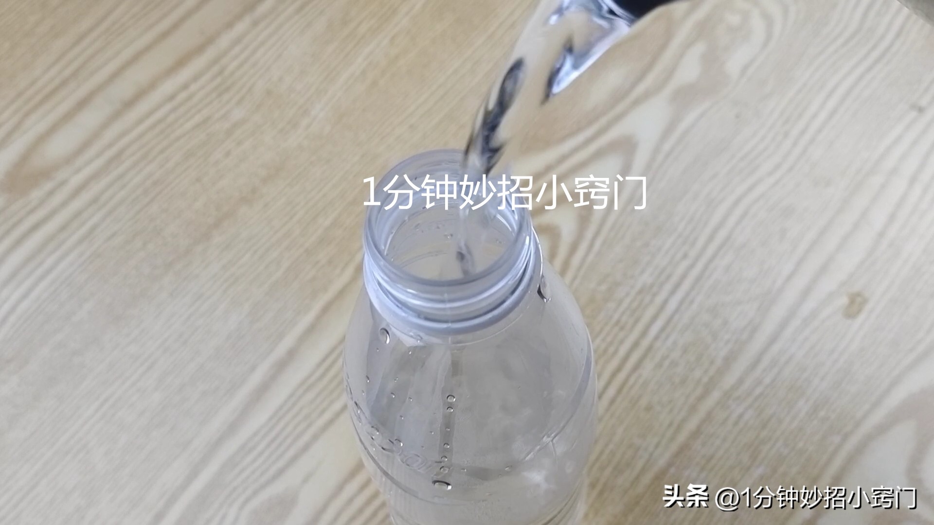 冰箱结冰别敲,溶解冰箱冰块最快的办法