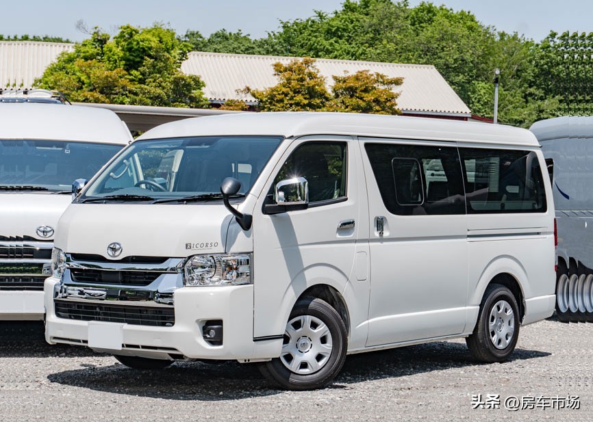 低顶丰田海狮房车布局,丰田海狮9座改装房车可做饭洗澡