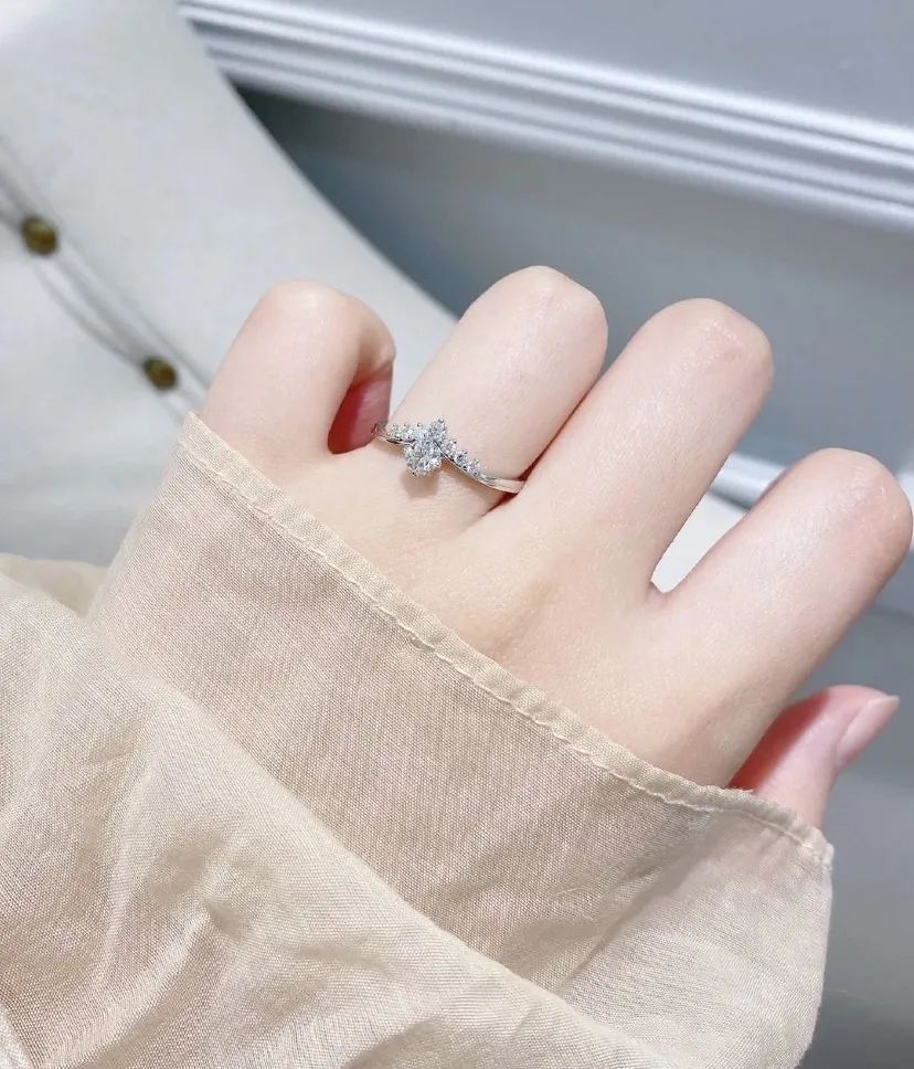 还有哪些适合情人节的钻戒,情人节钻戒推荐图片