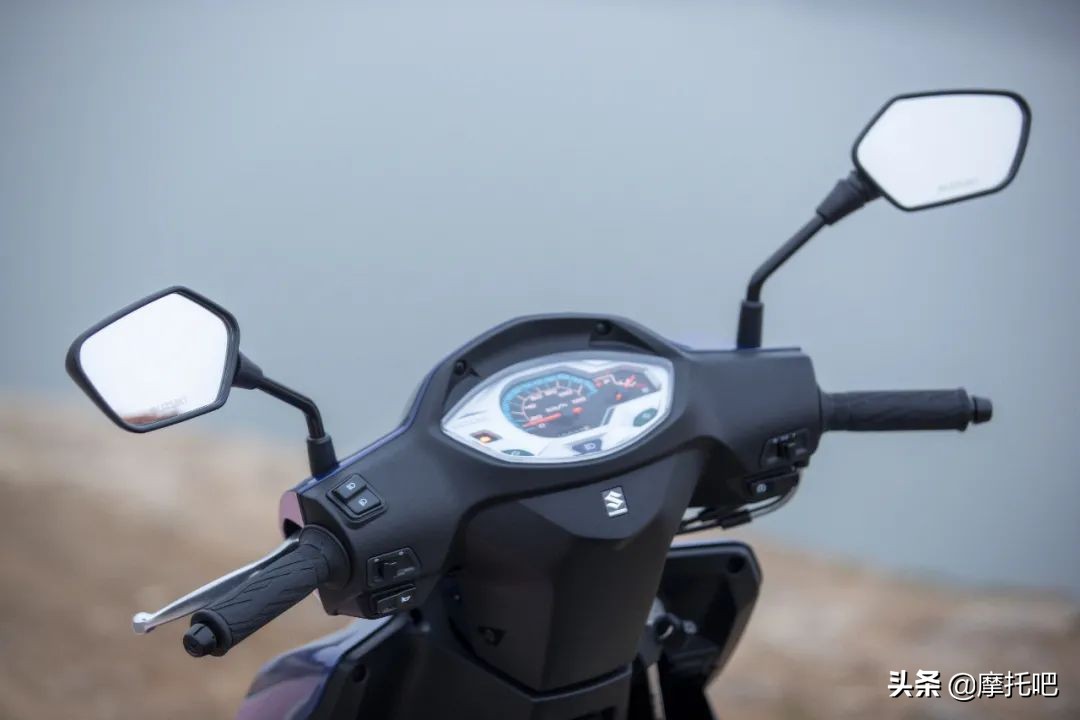 济南铃木ue125与旭鹰125,铃木ue125驾驶感受