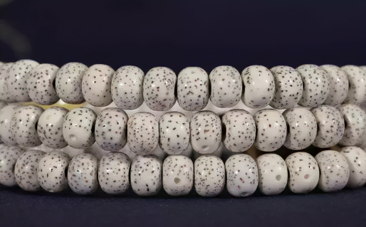 盘好星月效果,星月菩提绿幽灵盘好成品