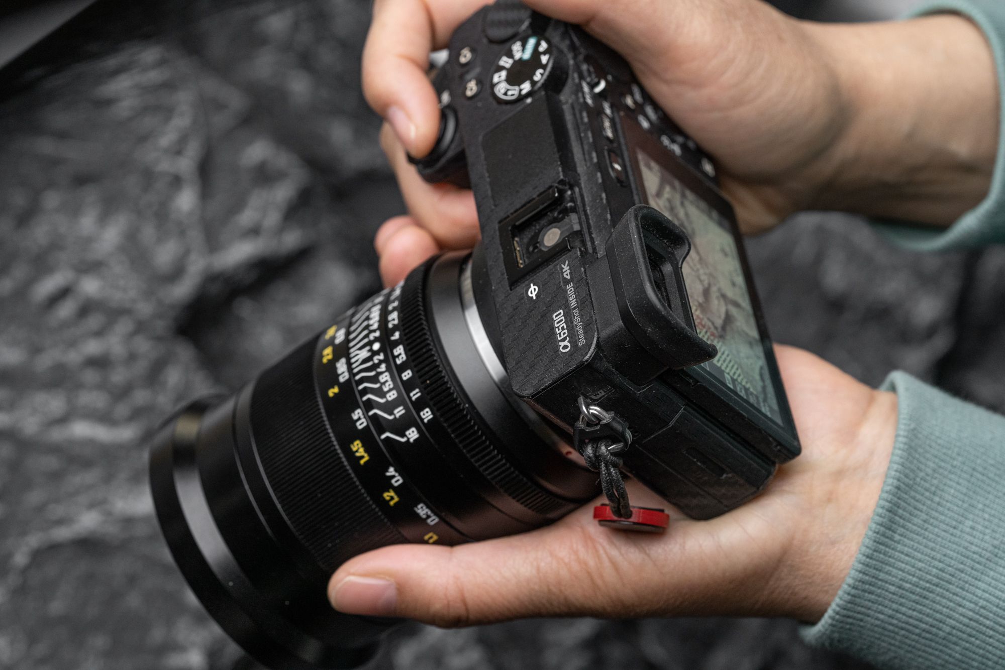 超大光圈镜头f0.6,20mm广角大光圈