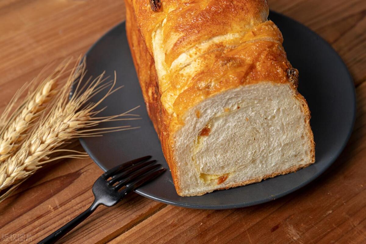 98元一条的吐司遭疯抢,上海一吐司售价98元遭疯抢