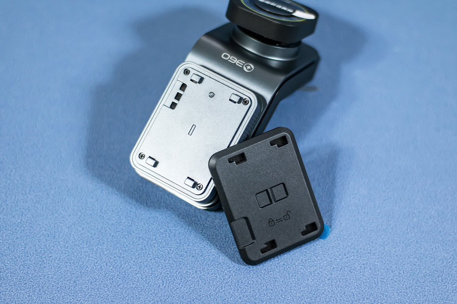 360记录仪g900和海康威视c6pro哪个好,360g900行车记录仪