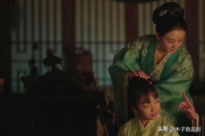 知否知否明兰第2个孩子,知否明兰小的时候跟着祖母