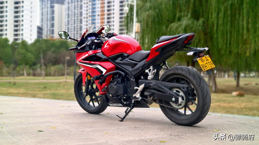 要啥没啥就是有个好心情,要啥没啥还想要浪漫