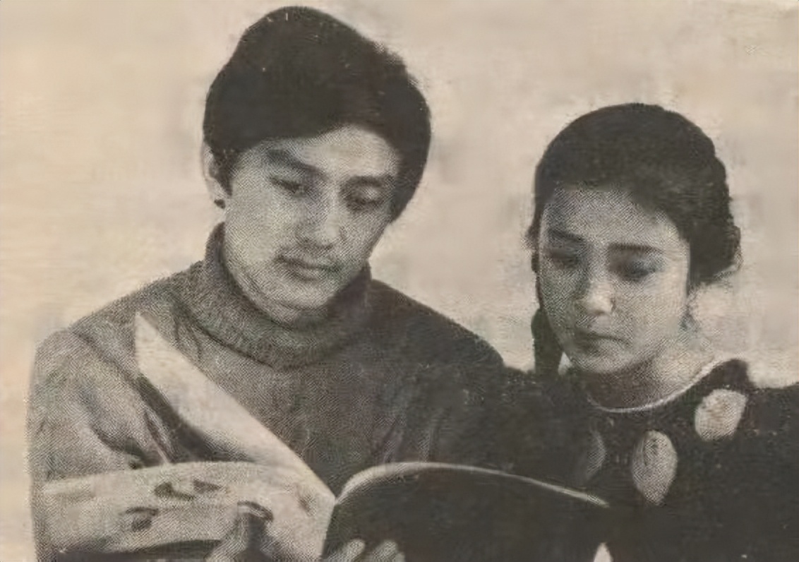 傅艺伟的情感史,傅艺伟几次婚姻