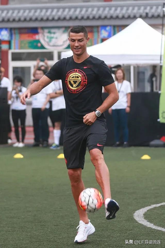 足坛顶级男神,足坛型男帅哥