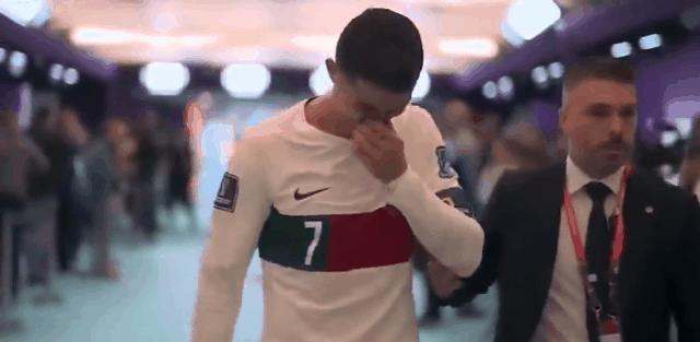 瓒冲潧鍚勭悆鏄熸渶閬楁喚鐨勫繀杩涚悆,瓒冲潧鍗佸ぇ閬楁喚鏃跺埢