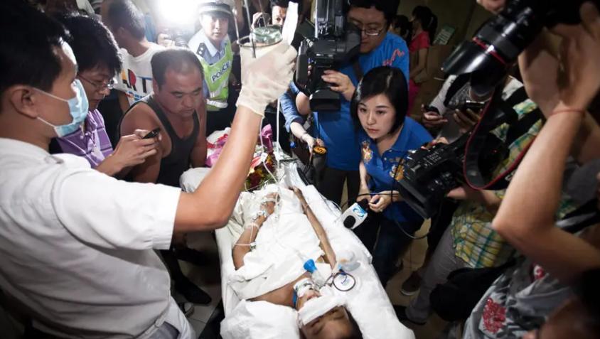 山东13岁男孩体内被打入高压气体,山东男孩被充气后续