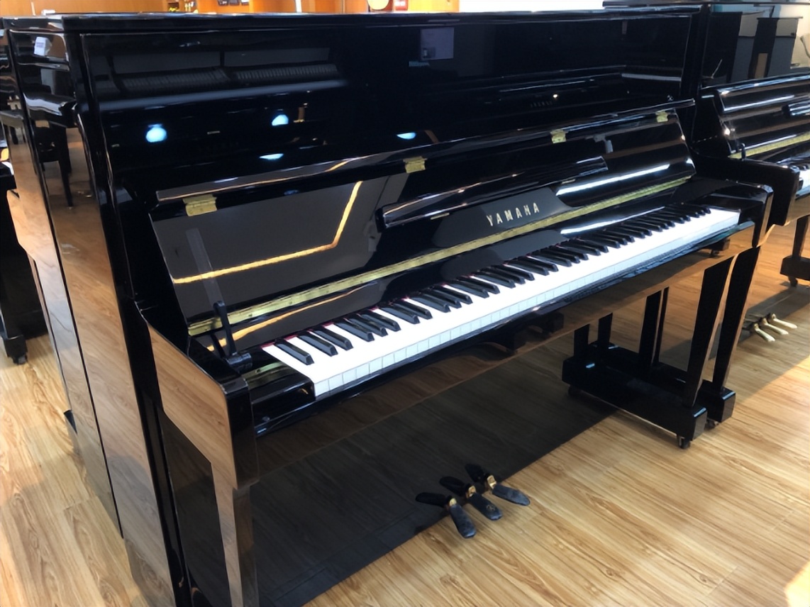 买钢琴注意哪些参数和配置,初学者购买钢琴容易犯的五个误区