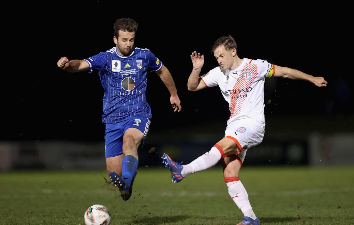 墨尔本胜利1比0阿德莱德联,阿德莱德澳大利亚杯