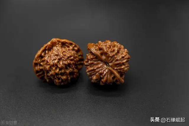 用2000目的砂纸抛光文玩核桃,文玩核桃先包浆还是先抛光