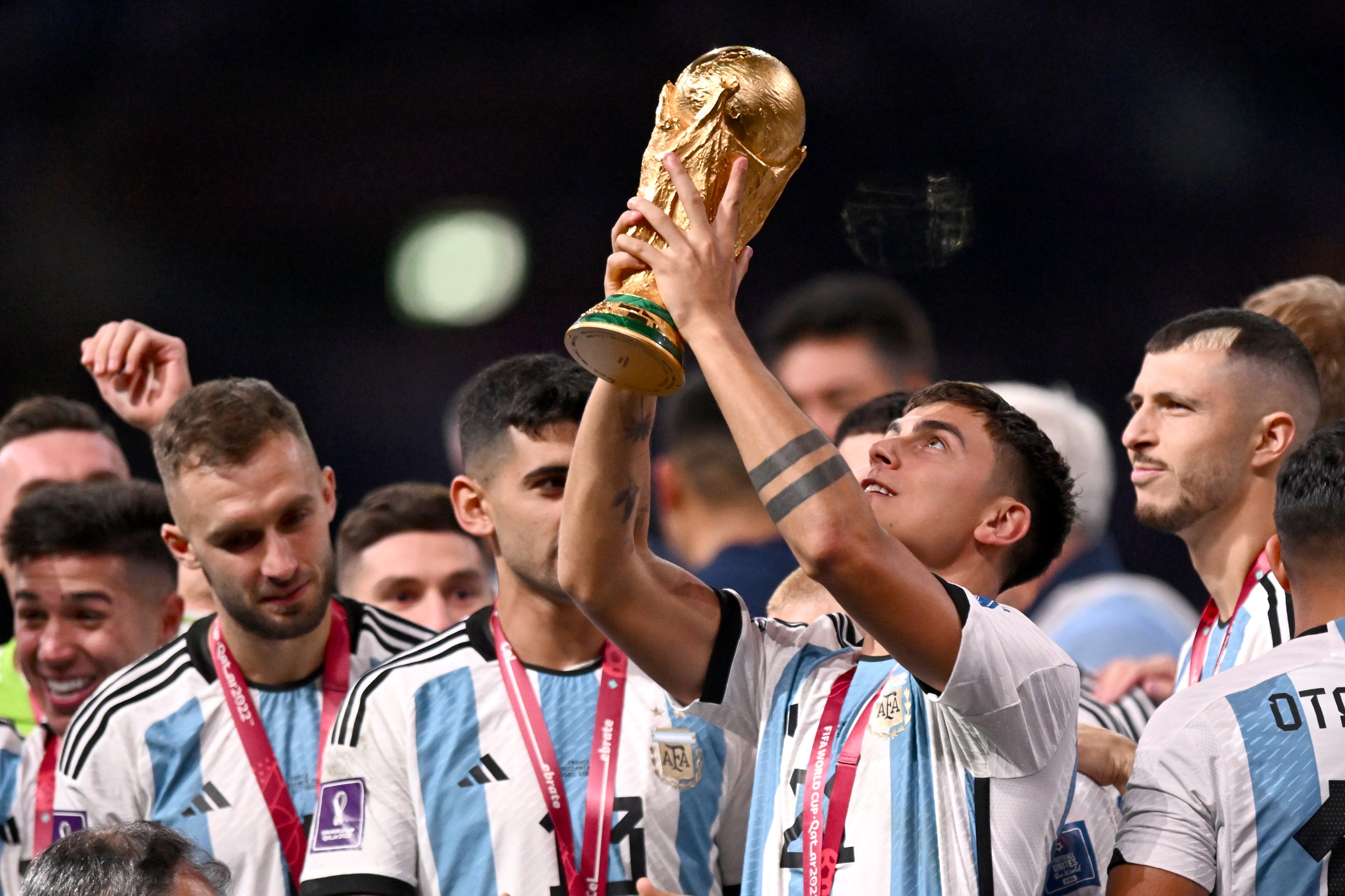 阿根廷门将神扑救梅西反应,阿根廷门将励志