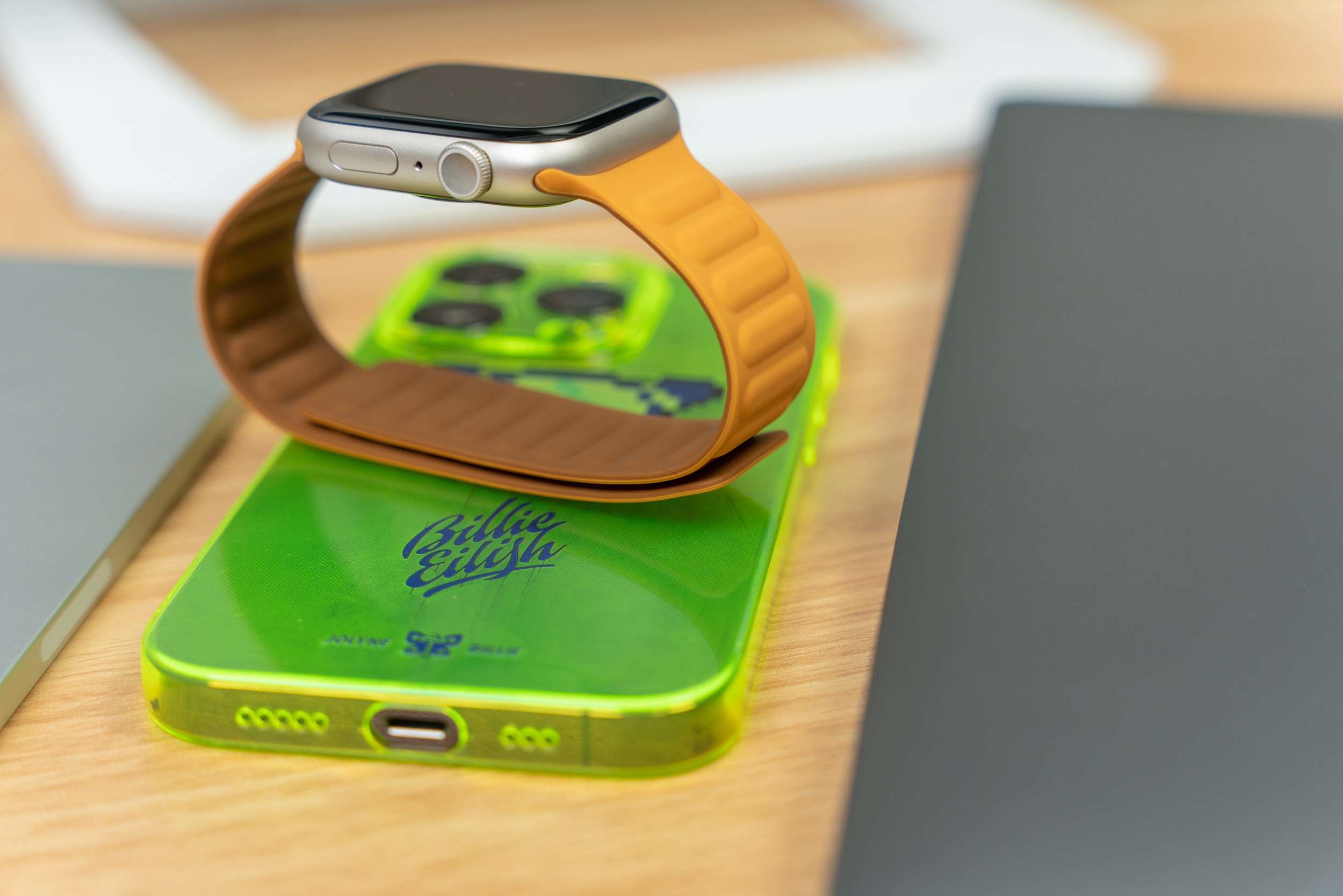 使用苹果全家桶的一天,苹果全家桶有必要买吗