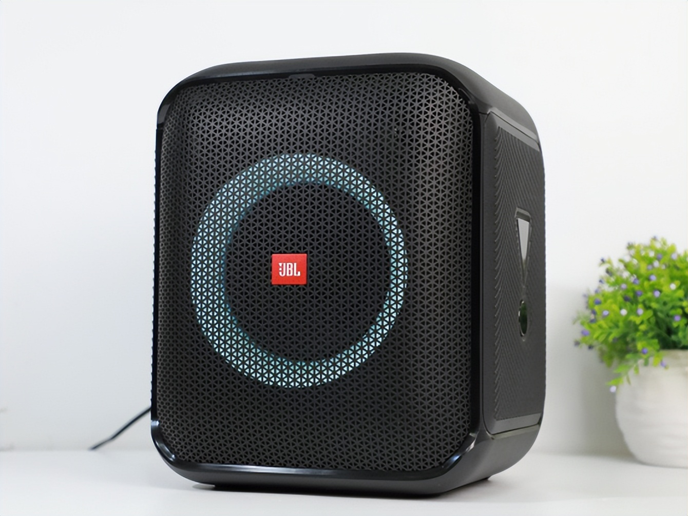 jbl蓝牙音箱性价比,jbl蓝牙音箱最新款