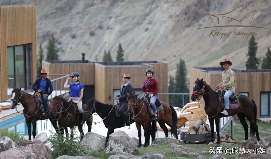 *疆新**，美到封神！配得上“她”的民宿有多少？