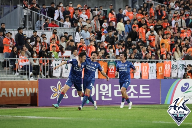 韩国媒体报道中国人救韩国老人,韩媒报道中国男子救韩国老人