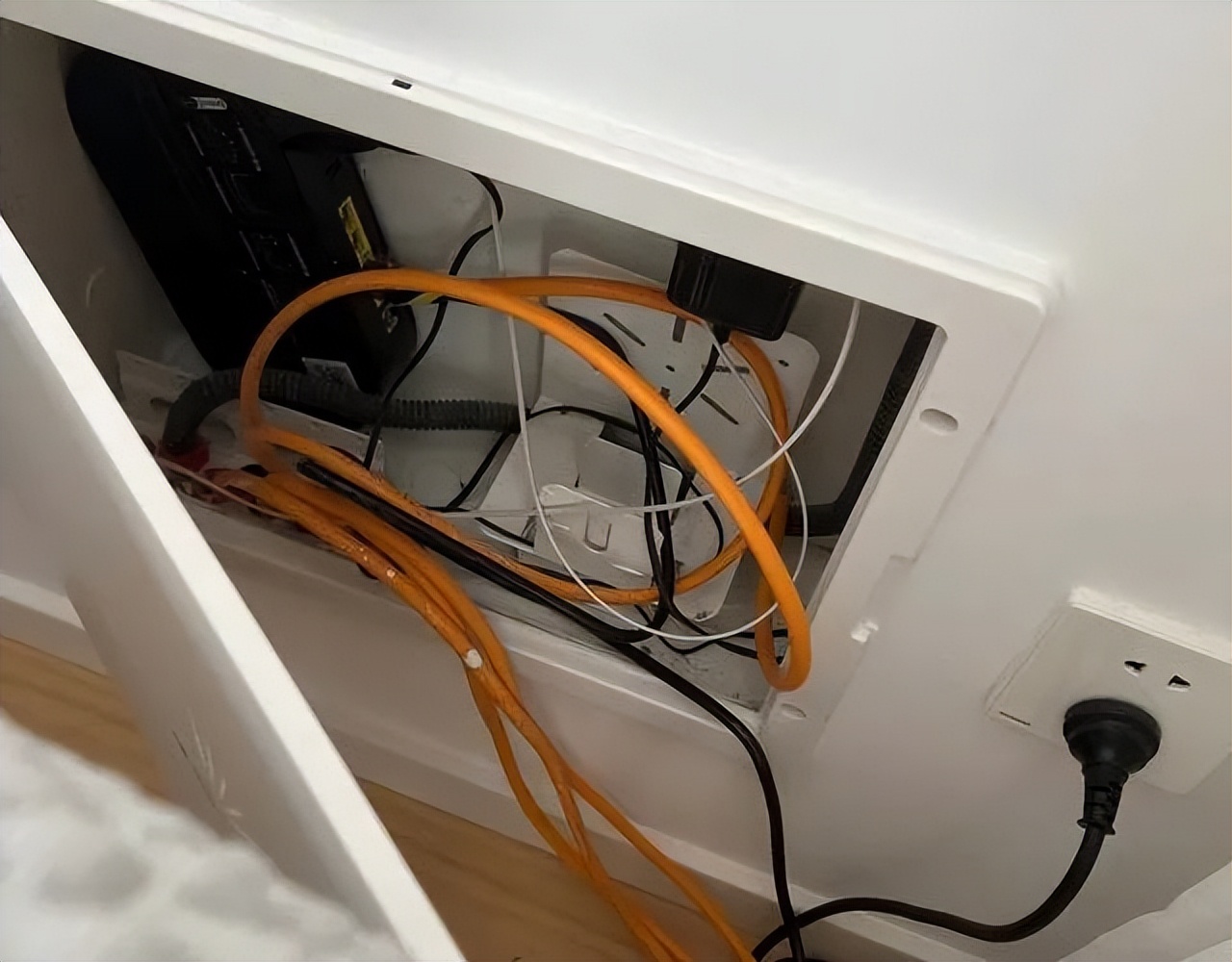 如何整理弱电箱,整理弱电箱小技巧