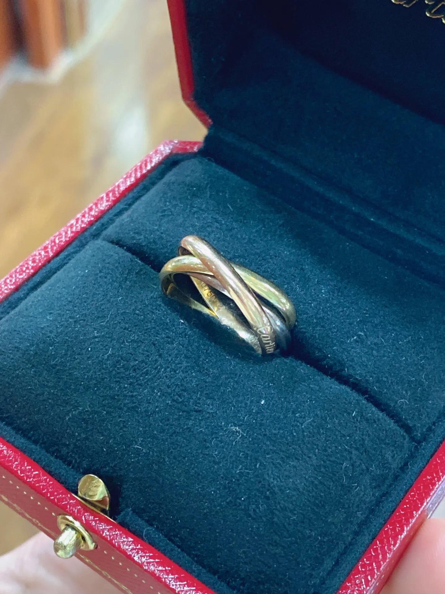 卡地亚三色戒指真假鉴定,卡地亚三色戒指宽版和窄版哪个好