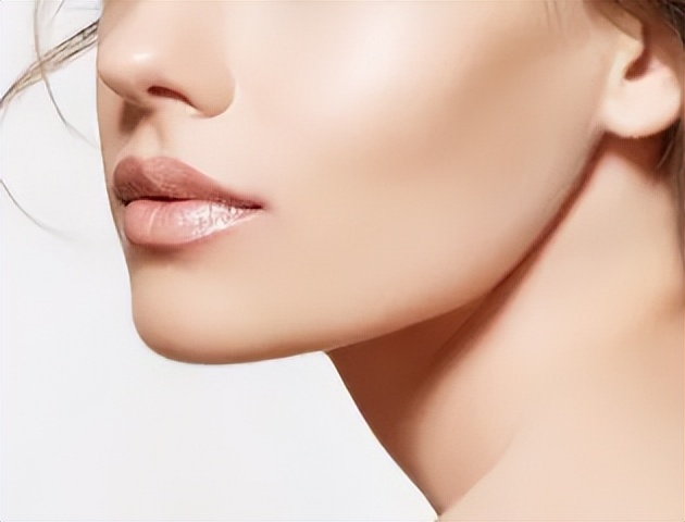 九院韦敏下颌角截骨案,上海九院韦敏下巴假体做的怎样