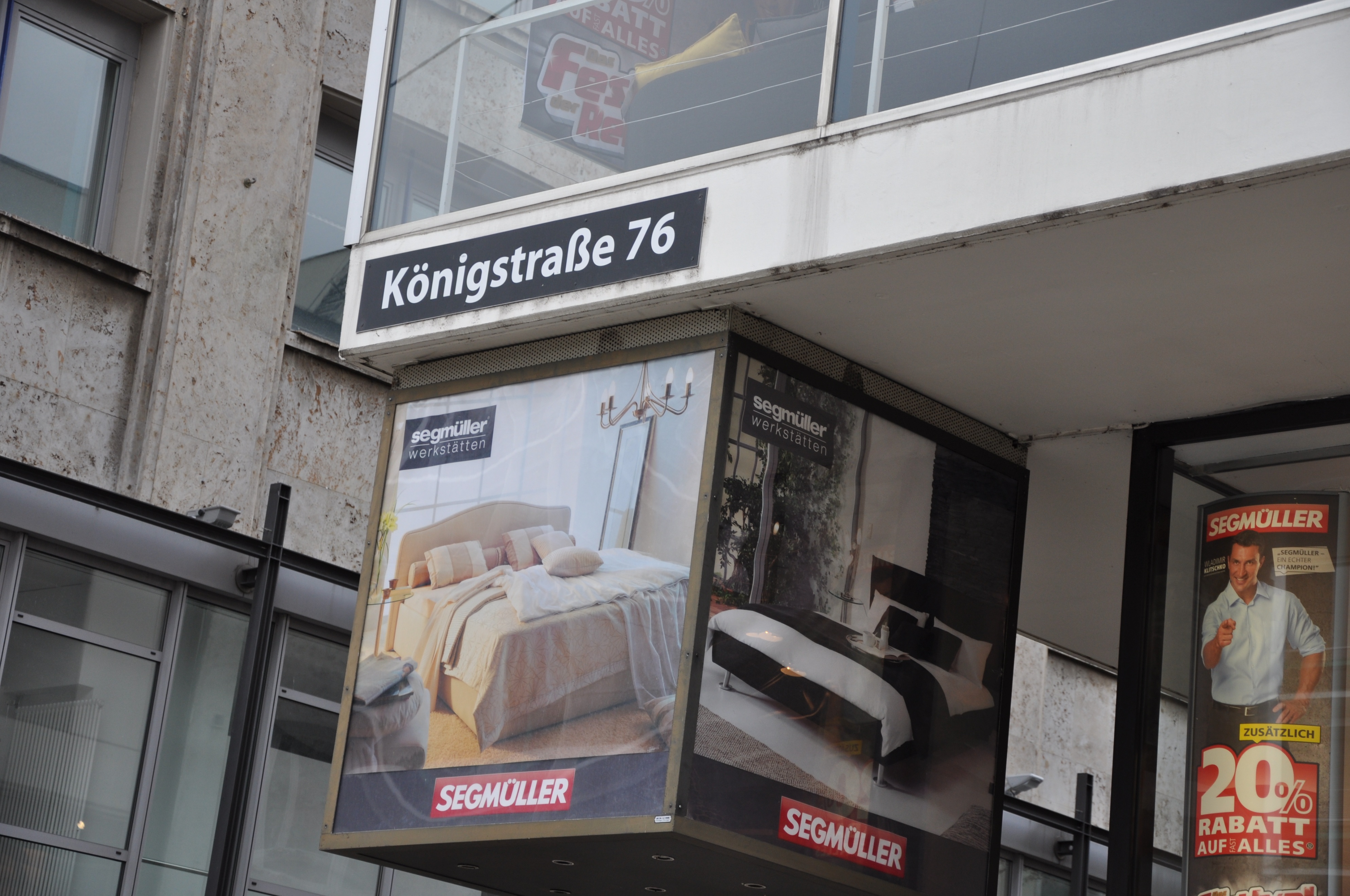 奔驰博物馆斯图加特,斯图加特保时捷展览馆