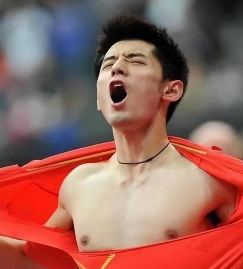 张继科真会玩，和女星、网红约炮还不够，在澳门嫖娼找外围人付钱