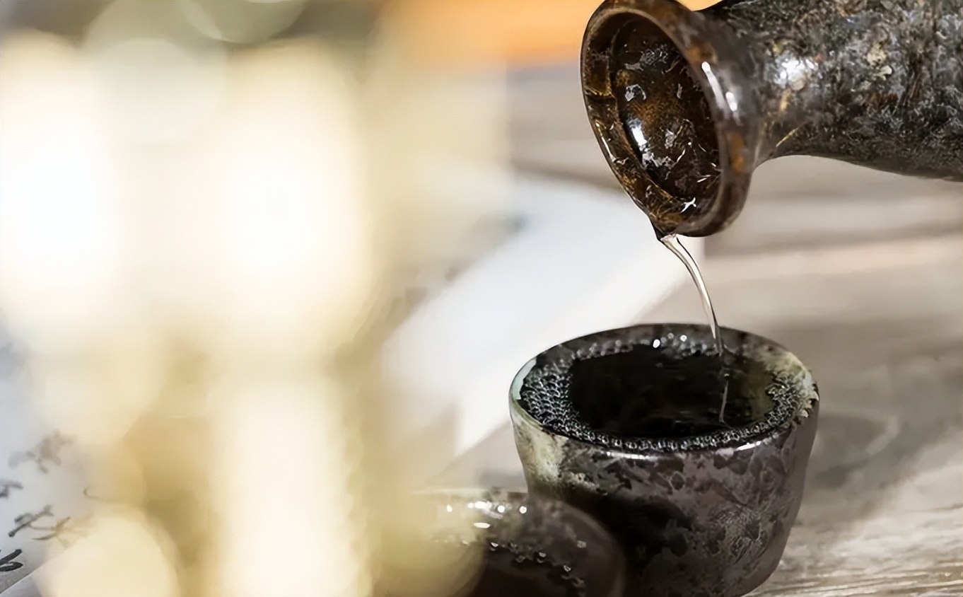 古话说茶满欺人,酒满敬人茶满欺人什么意思图文