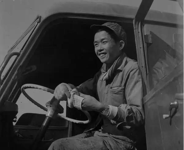 80年代为了生计做什么工作,过去很吃香现在无人问津的工作