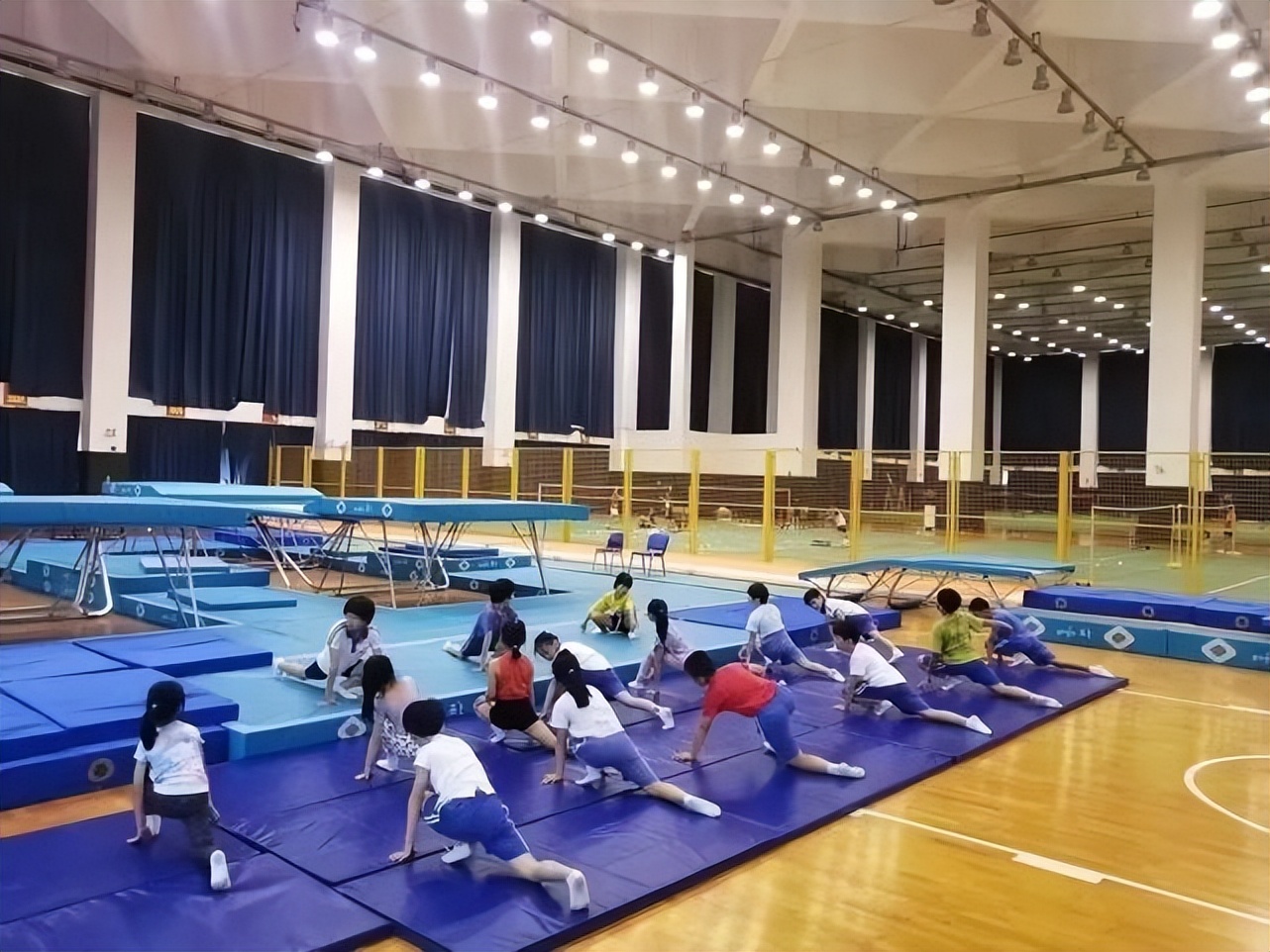 深圳南山学生的一天,深圳南山暑假