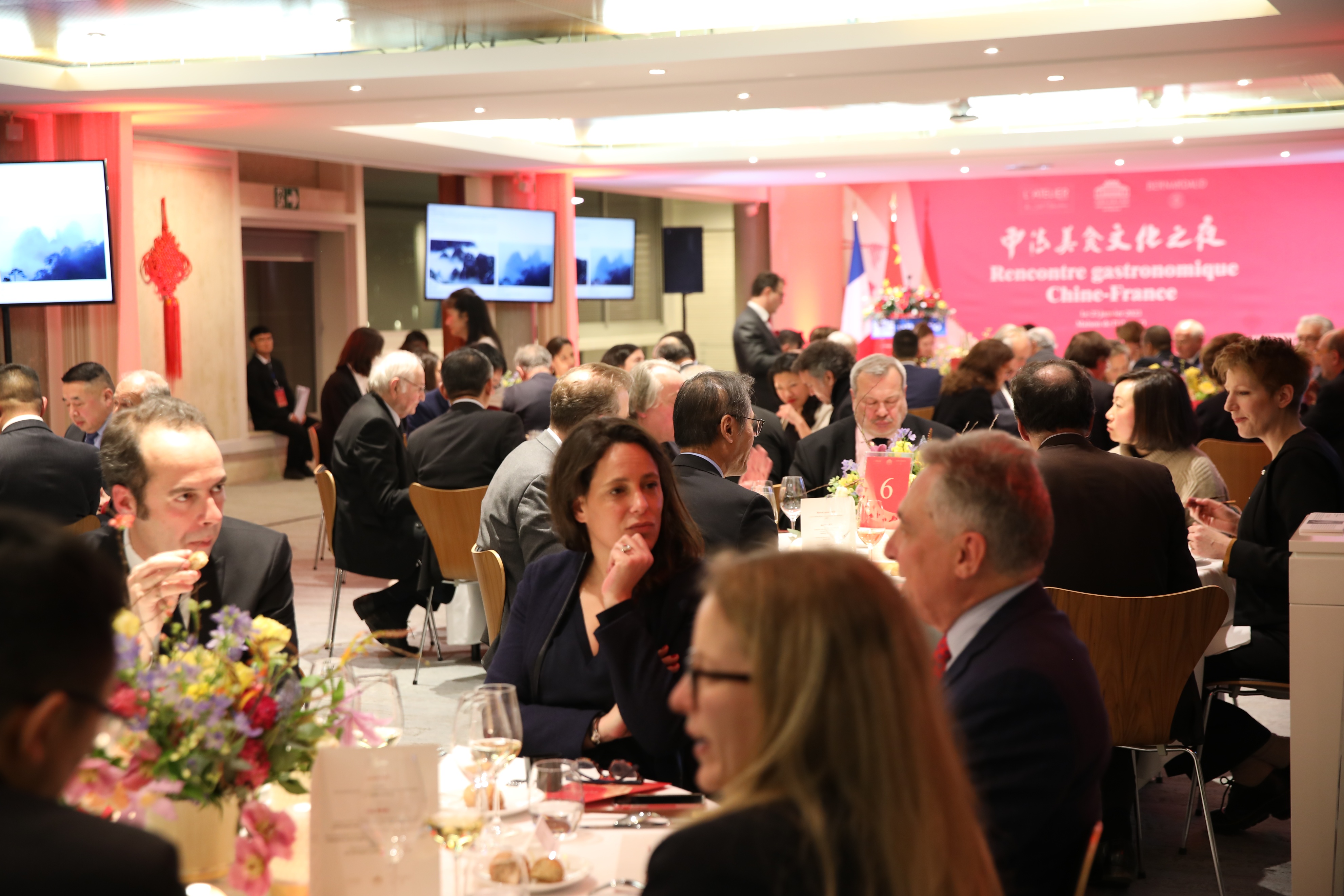 中国驻法国使馆举办“中法美食文化之夜”活动