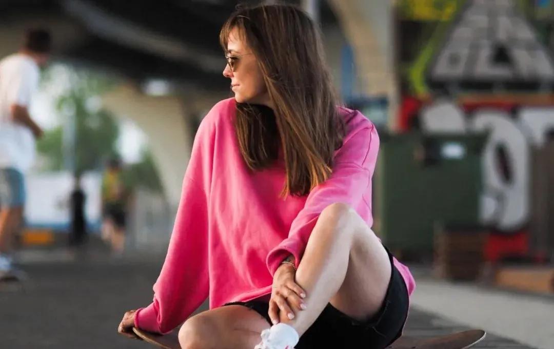 坐车闻汽油味晕车怎么办,闻着车里的味道晕车可以学开车吗