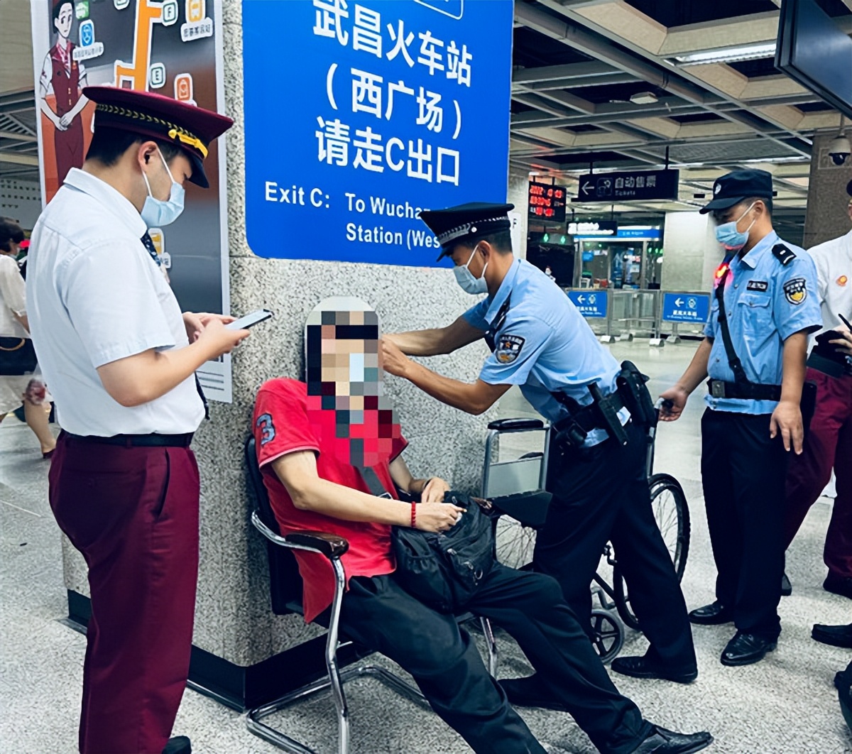 湖北公安察民情解民忧活动方案,民警下基层察民情暖民心活动