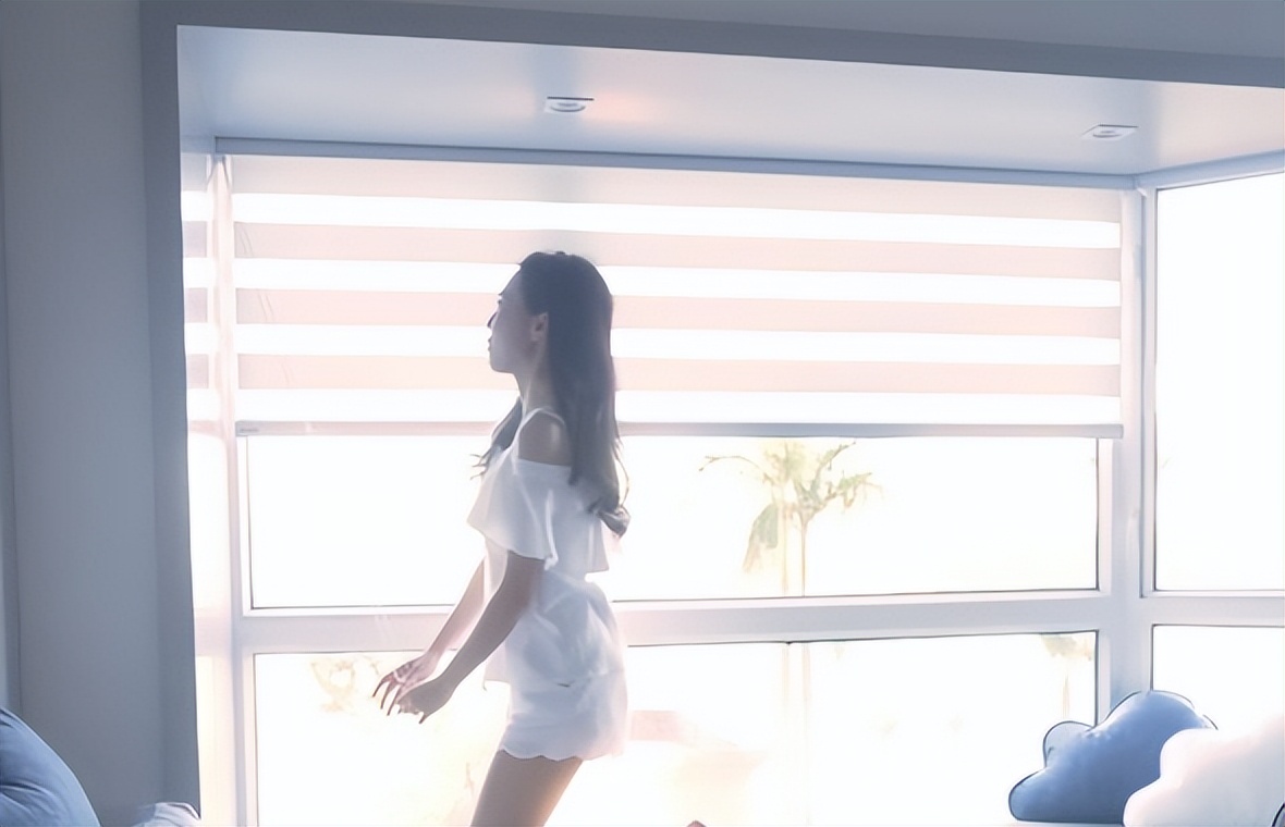 30岁香港“兼职姑娘”,一人在42㎡蜗居2年,独居生活引人羡慕