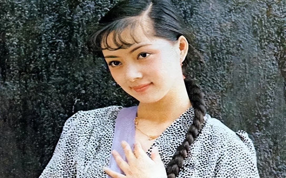 王熙凤张莉薛宝钗,87版红楼梦王熙凤选角