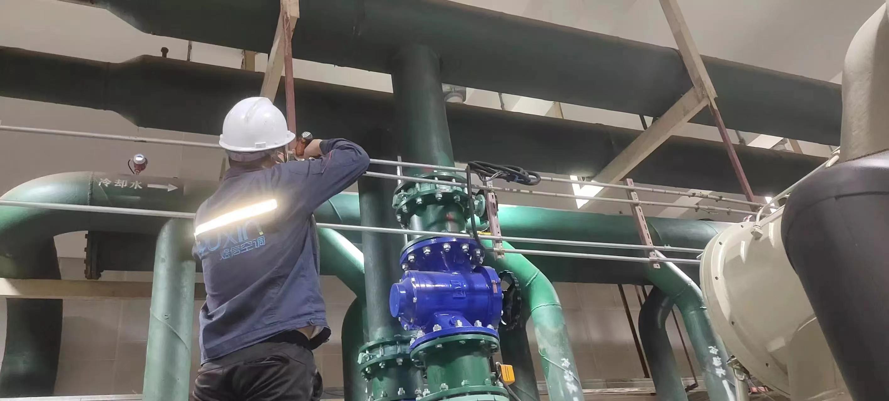 中央空调主机节能改造方案,中央空调冷却塔节能改造