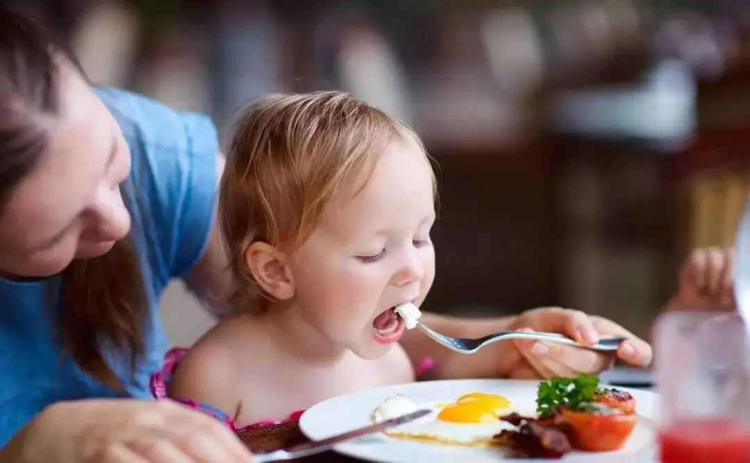 4周10个月女宝宝身高标准是多少,10岁女孩身高标准对照表2021