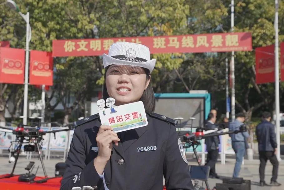 央视122全国交通安全日平安行直播,全国122交通安全日全部主题