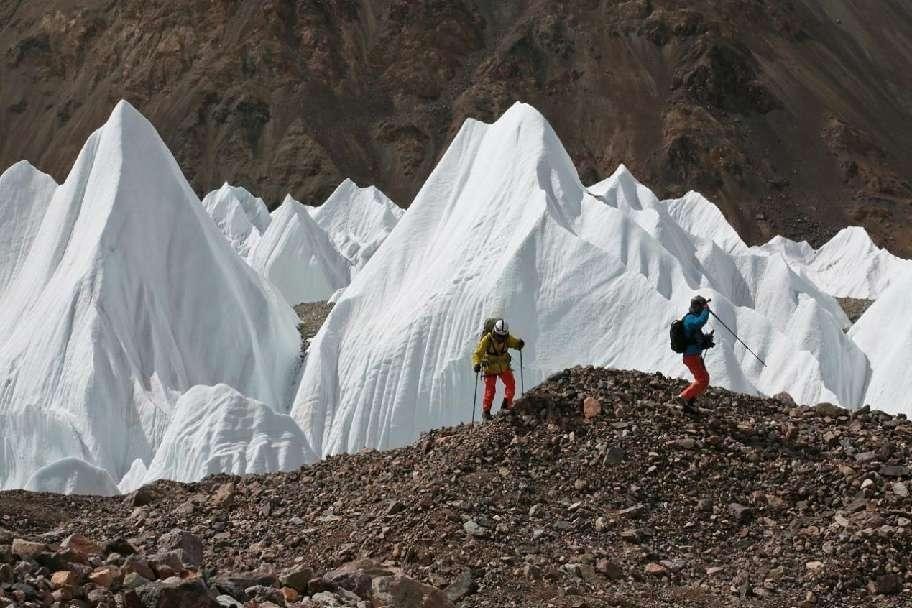十个家庭九个参军,他们是中国唯一的白种人,也是最爱国民族之一