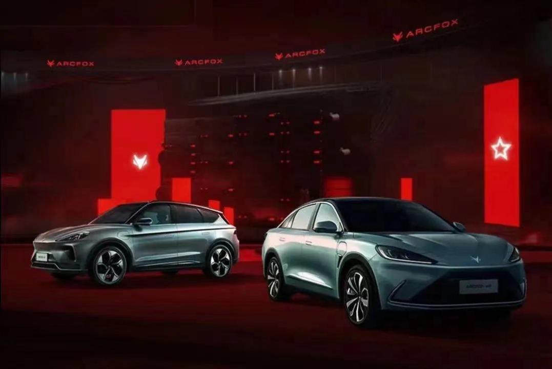 崔健、罗大佑，极狐这波操作能打几分？