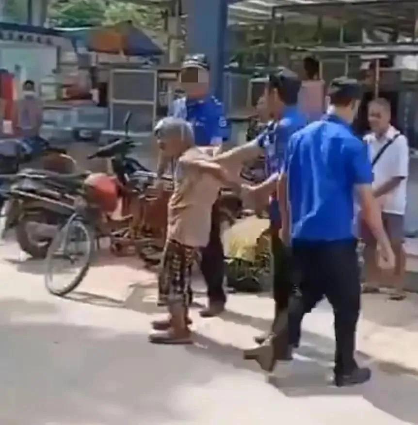 我们可以派城管农管专家去海上对越界美海军执法