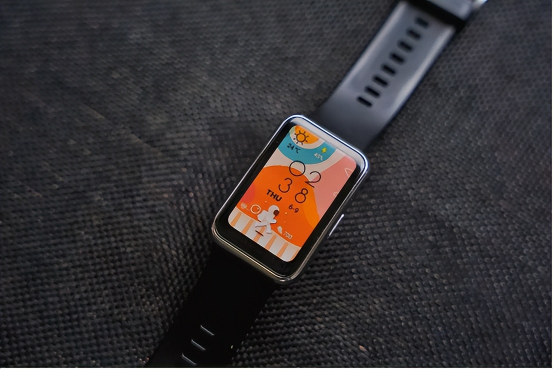 出门必备的10个好物推荐,出门必备10件好物一个包