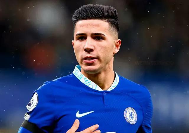 英超冬窗投入7.63亿欧元，英超为什么不会像中超联赛那样崩盘