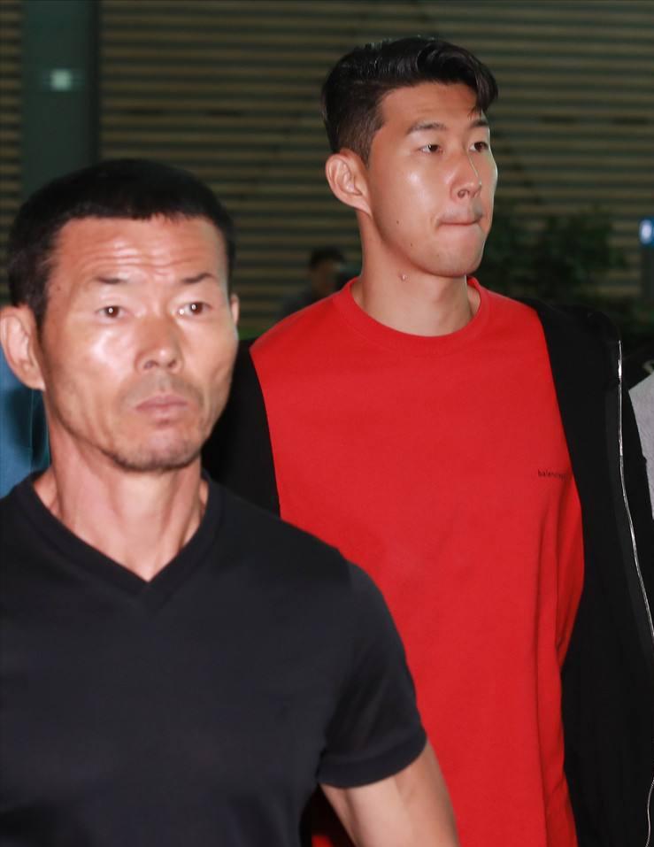 孙兴慜凯恩恩怨,孙兴慜现在的女朋友是谁