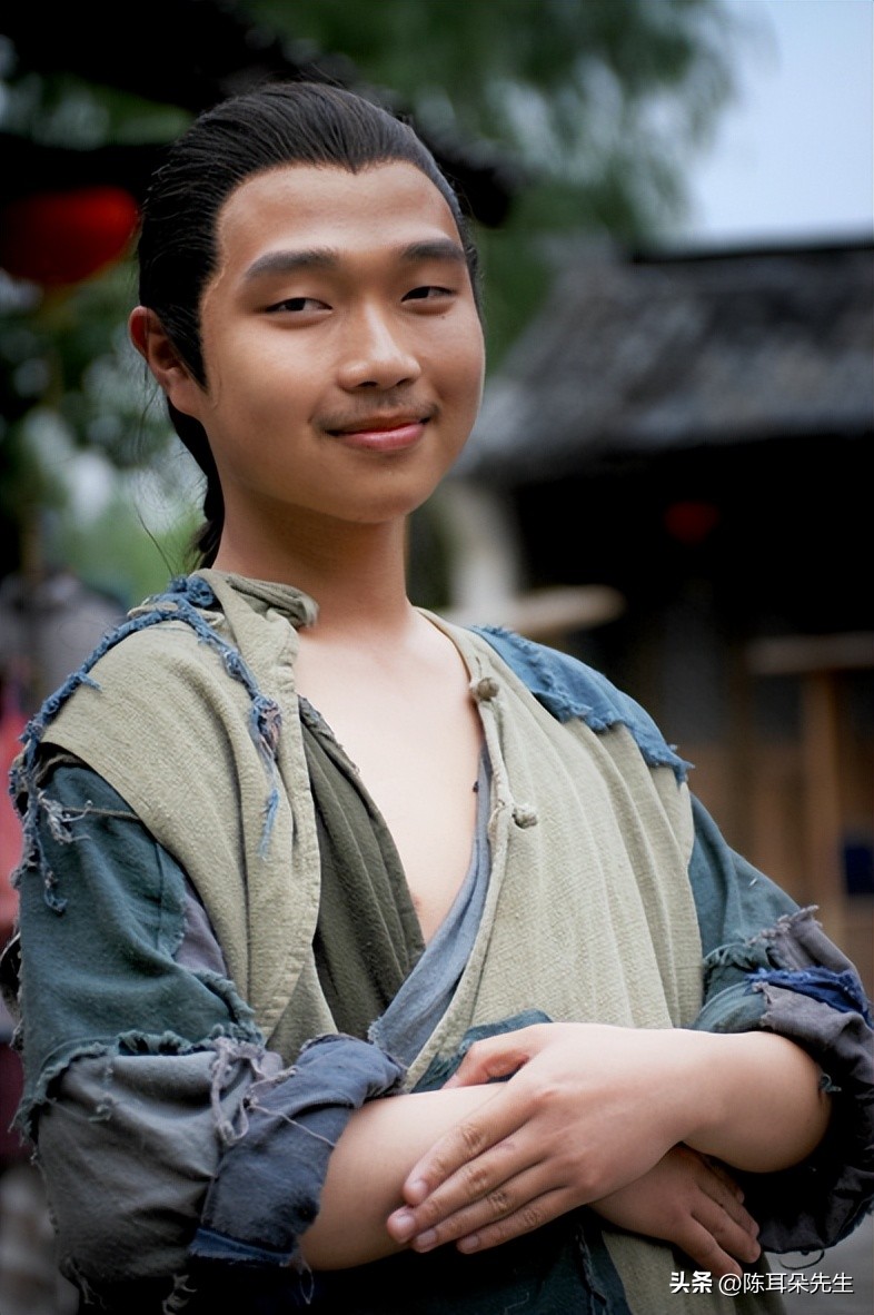 何文辉给周星驰写的歌,周星驰何文辉一遍过