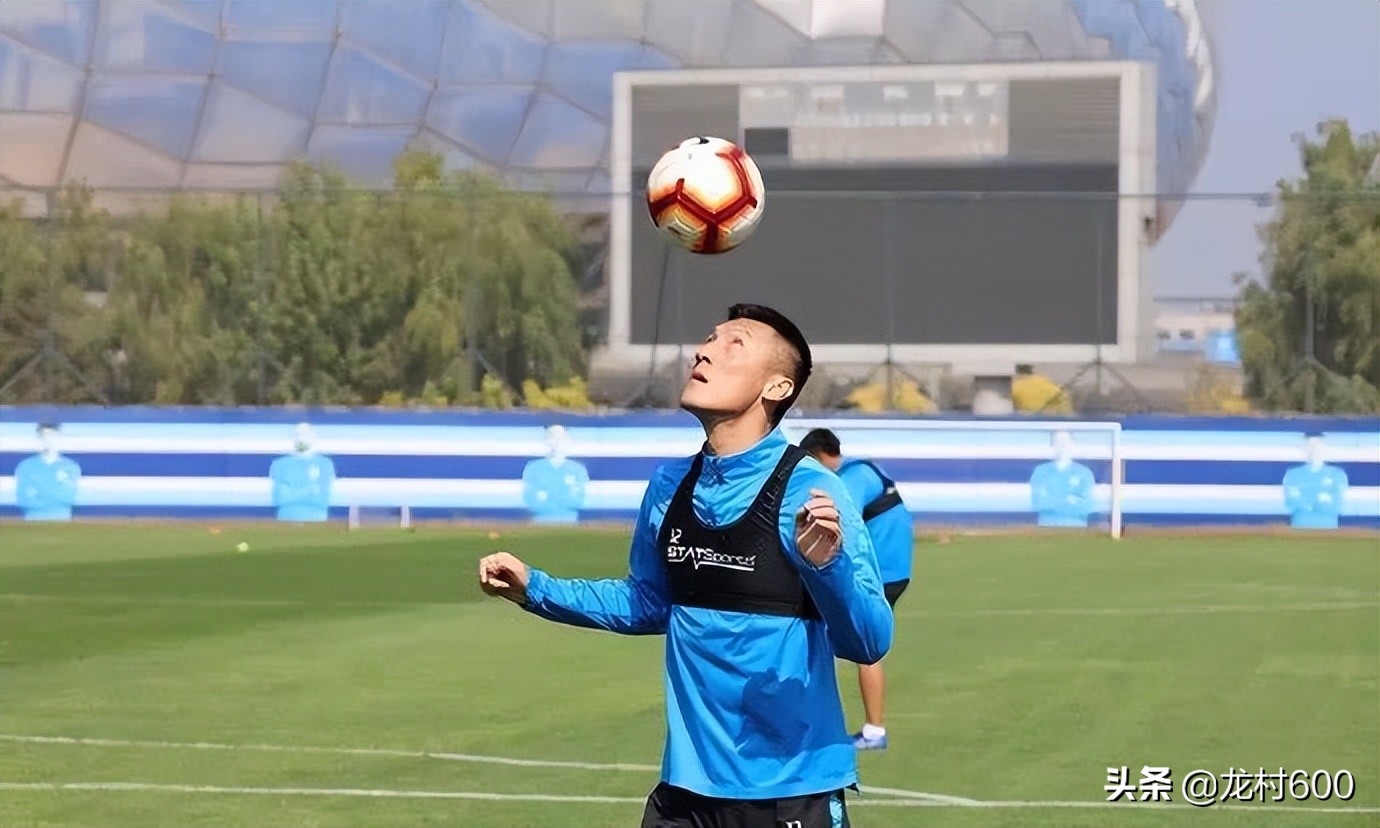 周挺重返国安赛场,老将周挺复出